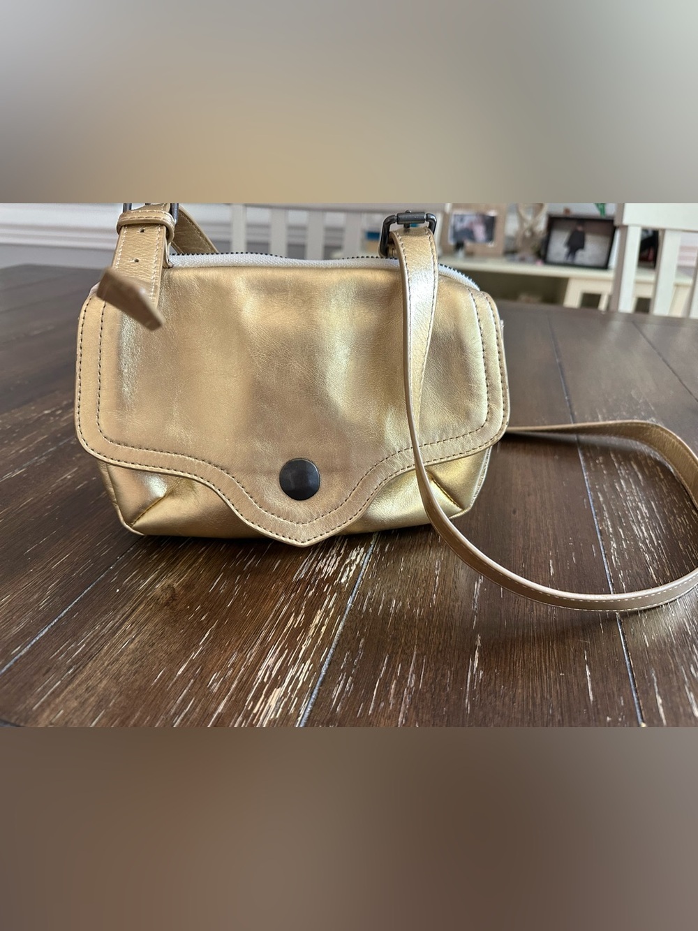 Liebeskind Berlin cross body bag